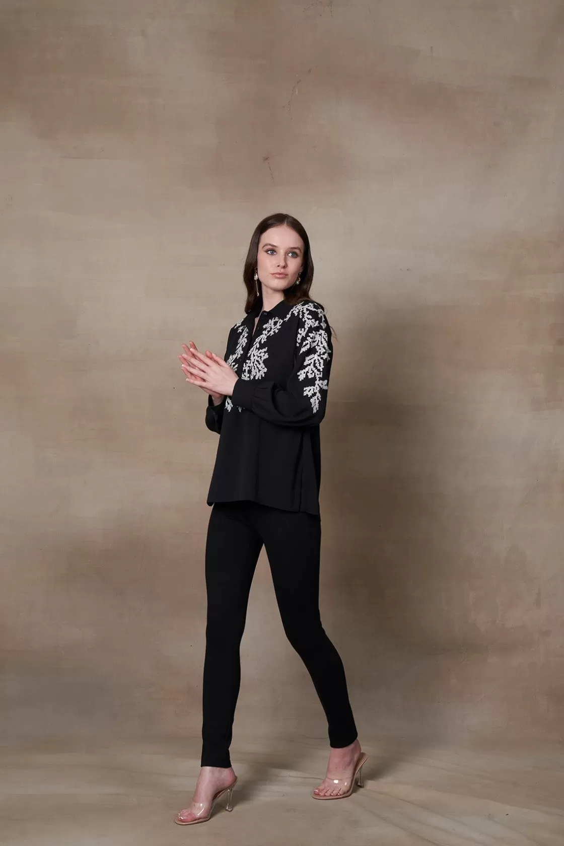 RANNA GILL Tops-Aisa Blouse Black